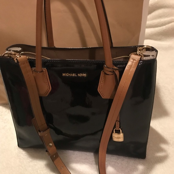 Purse - Picture 4 of 6